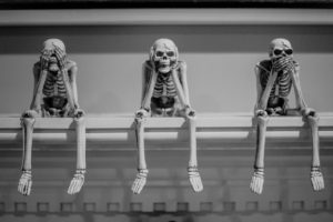 skeletons no see no hear no speak